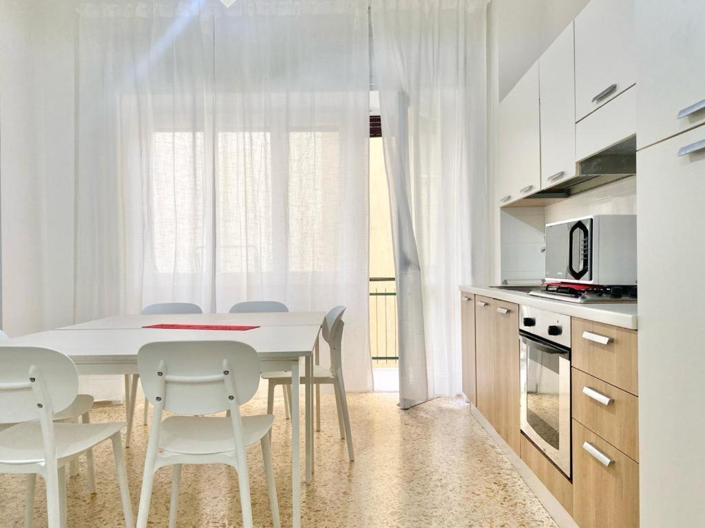 Affittacamere Central Concordia Salerno Dış mekan fotoğraf